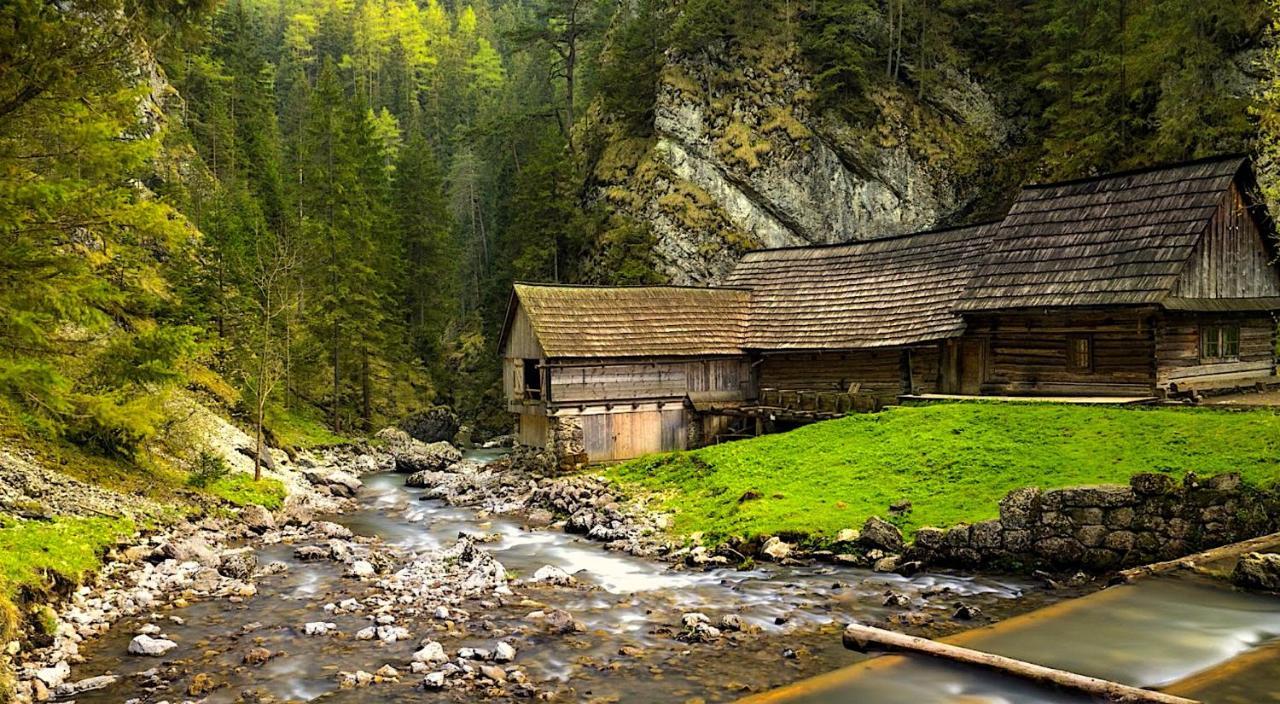 Turistická ubytovňa Liptovský Mikuláš Exterior foto